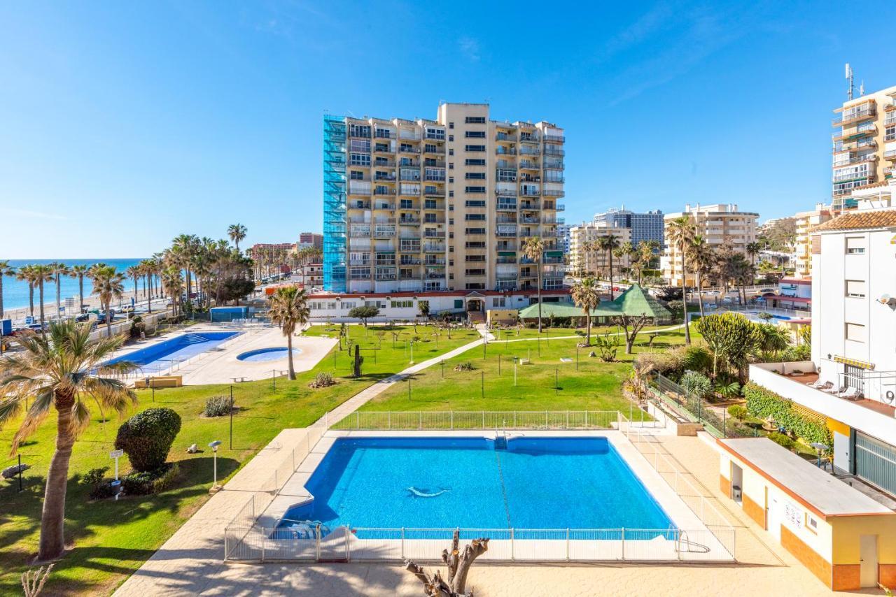 Sunny Seaside Apartment Arroyo De La Miel Exterior foto