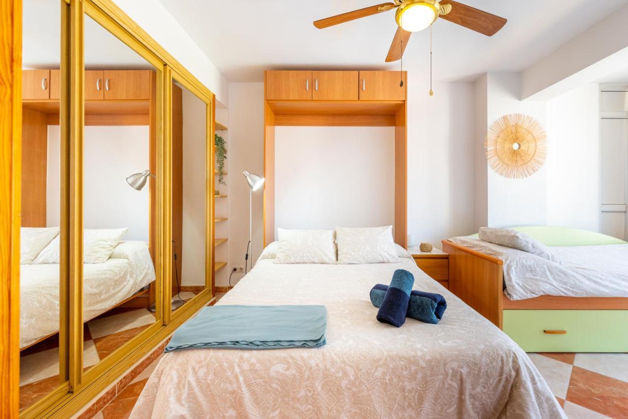Sunny Seaside Apartment Arroyo De La Miel Exterior foto